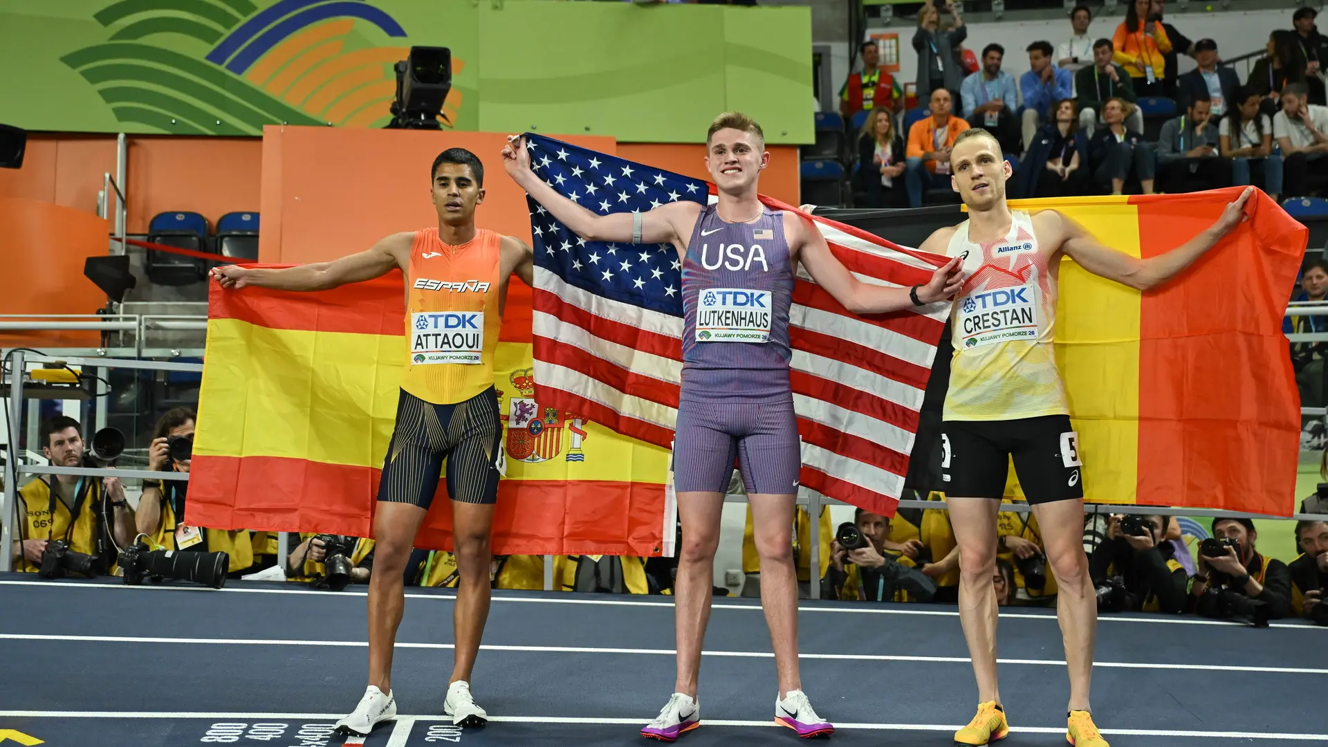 Lluvia de medallas para España en unos históricos Mundiales de atletismo: bronces de Mohamed Attaoui y del 4×400 femenino