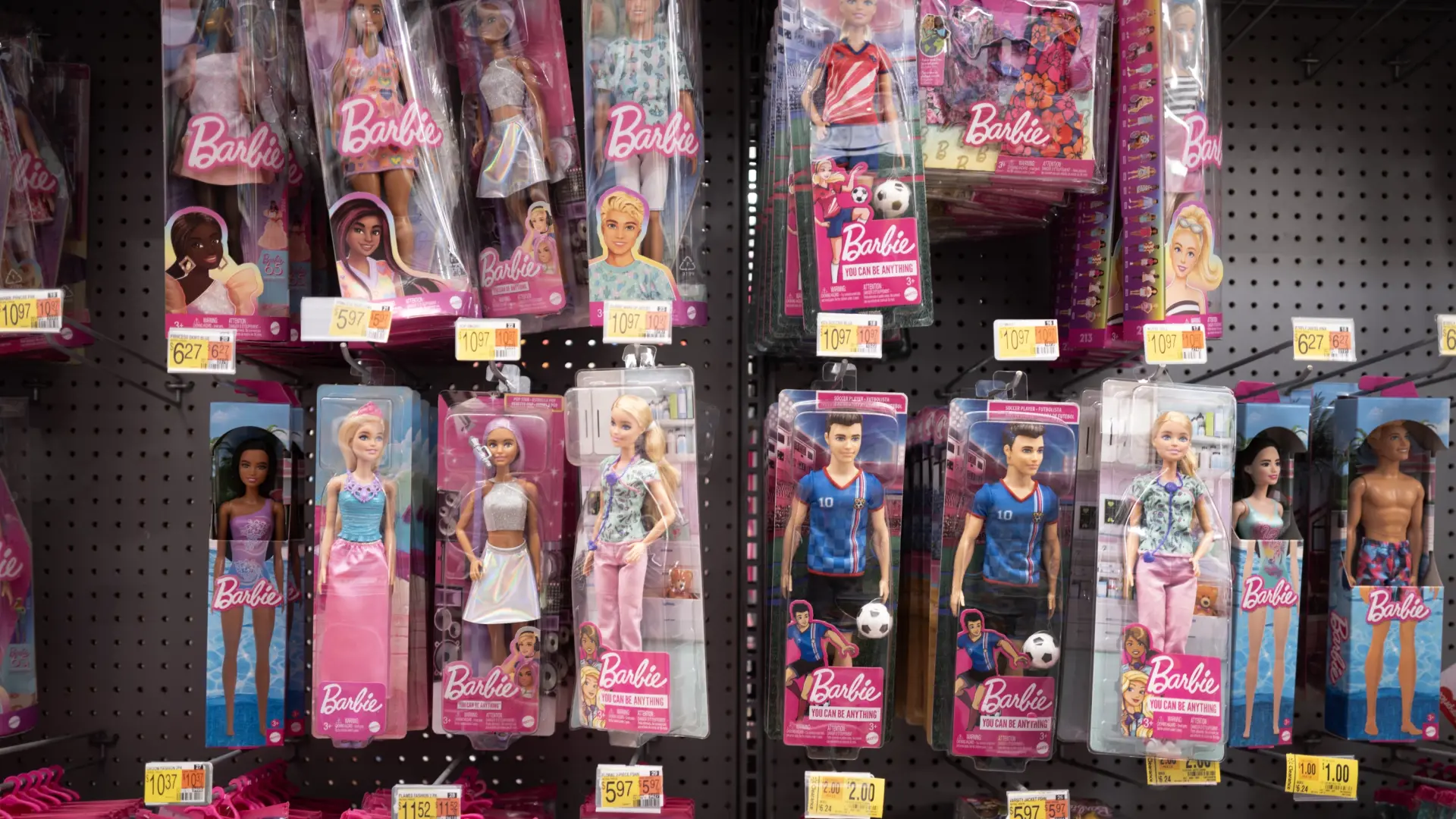 Hallan fentanilo en el embalaje de muñecas Barbie en una tienda de Estados Unidos