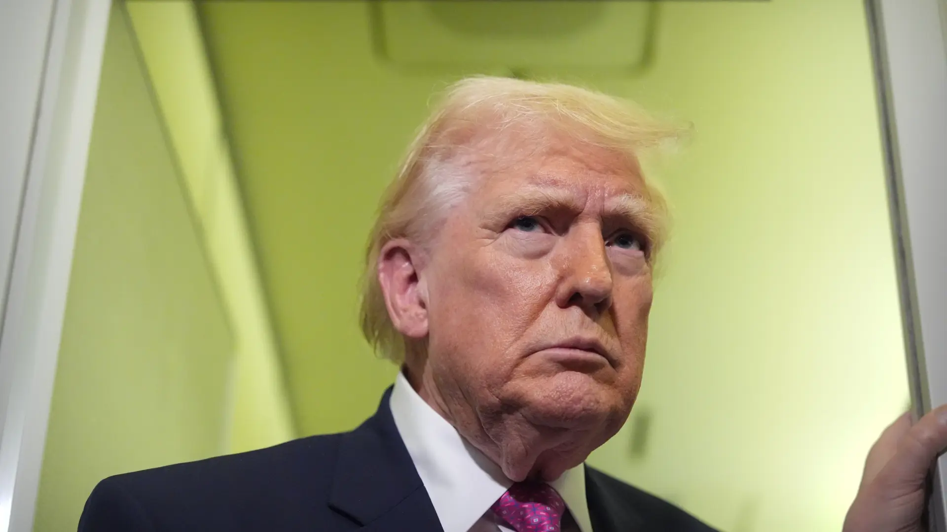 Trump dice que no le importa que Cuba reciba petróleo ruso: «Tienen que sobrevivir»