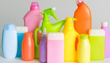 Un estudio alerta de que algunos desinfectantes son más tóxicos al inhalarse que al ingerirse