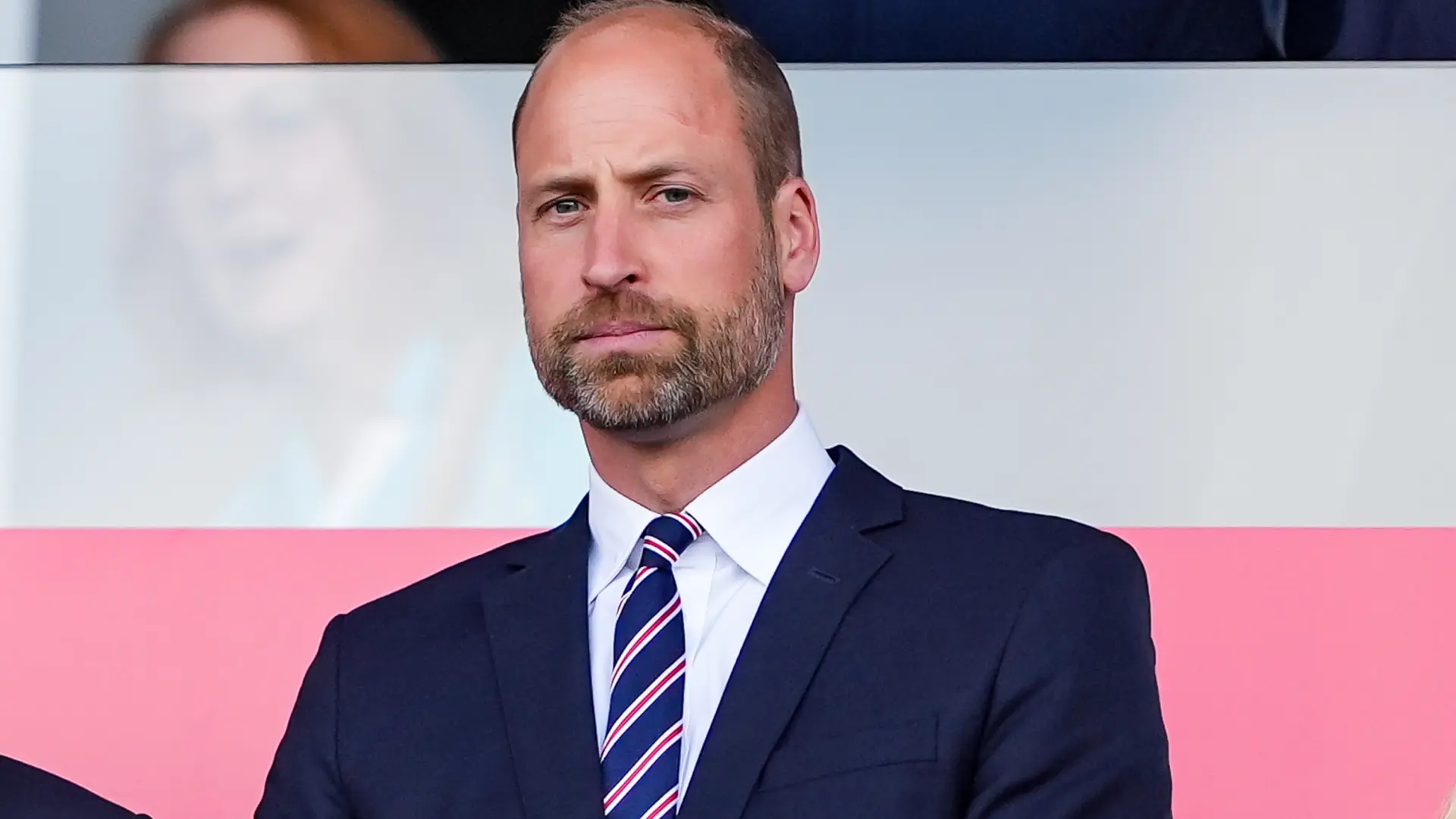 El príncipe Guillermo despeja las dudas sobre su fe: no es cristiano devoto ni va a misa, pero cree en la Iglesia de Inglaterra