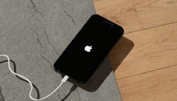 Pasé años quejándome de que el iPhone se encendiese al cargarlo. Hasta que entendí lo importante que es este sistema