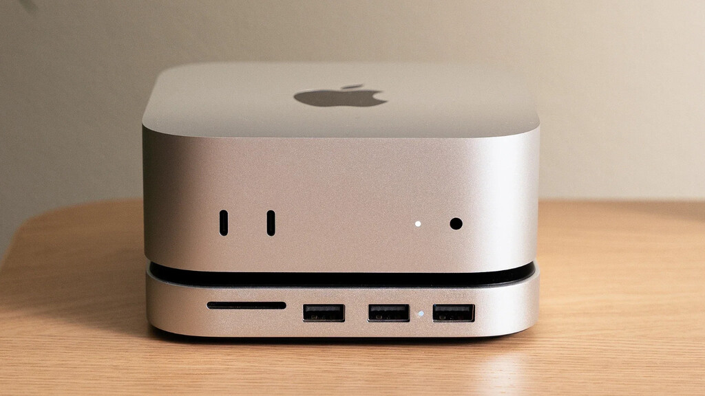 Aumentar el almacenamiento del Mac mini M4 es tan fácil como utilizar este soporte que además te añade varios puertos 