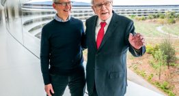 Tim Cook recibió un consejo millonario que Steve Jobs había rechazado. El autor de la lección fue Warren Buffett
