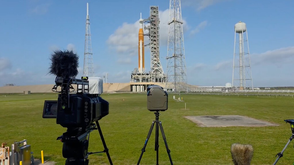 La NASA vuelve a la Luna con la misión Artemis II y Apple ha conseguido colar una cámara de más de 25.000 euros para grabarlo 