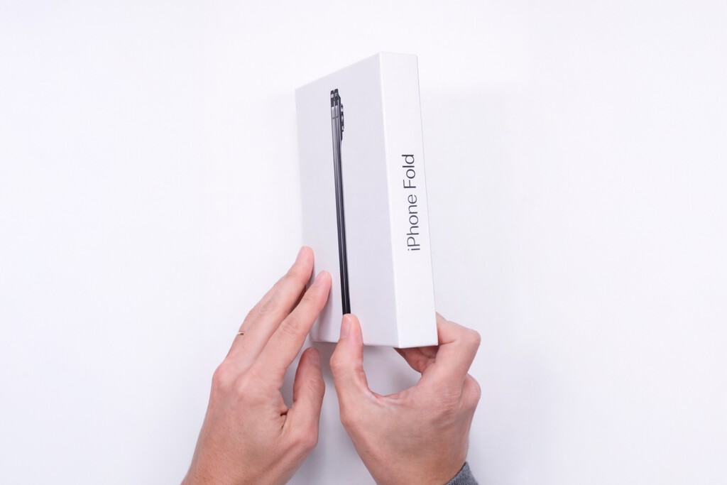 Gurman es tajante: el iPhone plegable llegará en septiembre a pesar de los rumores sobre su retraso