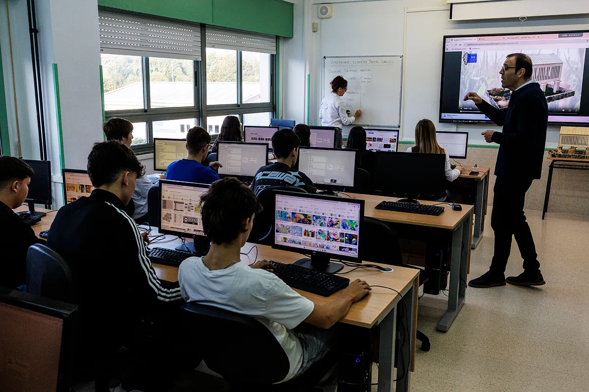 El Incibe detecta fallos de control que permiten a menores acceder a contenido pornográfico en un centro escolar