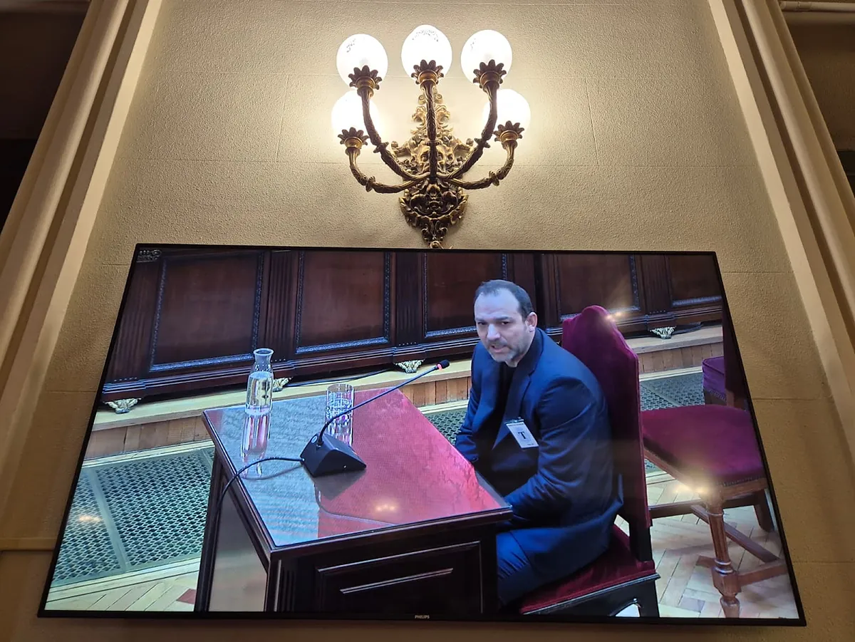 El hermano de Koldo admite en el Supremo que fue dos veces a recoger efectivo a Ferraz: «Toma, aquí tienes el dinero»