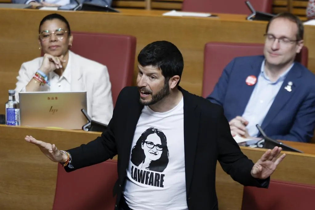 El partido de Oltra presiona a Compromís para constituirse en una «federación de partidos» y abrirse a pactos en 2027