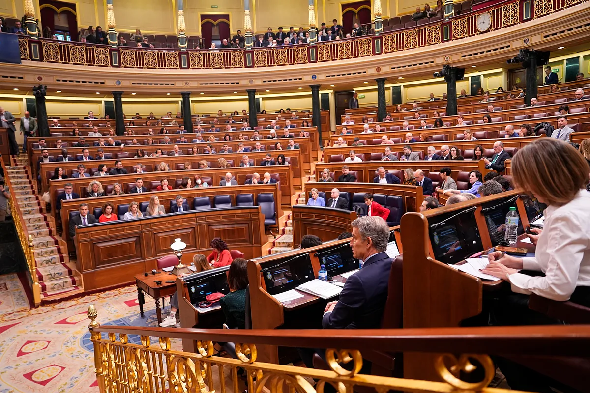 Ocho de cada diez diputados y senadores publican sus agendas incompletas y casi ninguno incluye reuniones con 'lobbies'