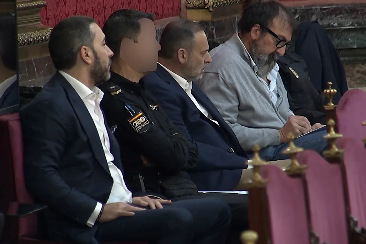 La cuadrilla que llegó corrompida al poder con la regeneración por bandera