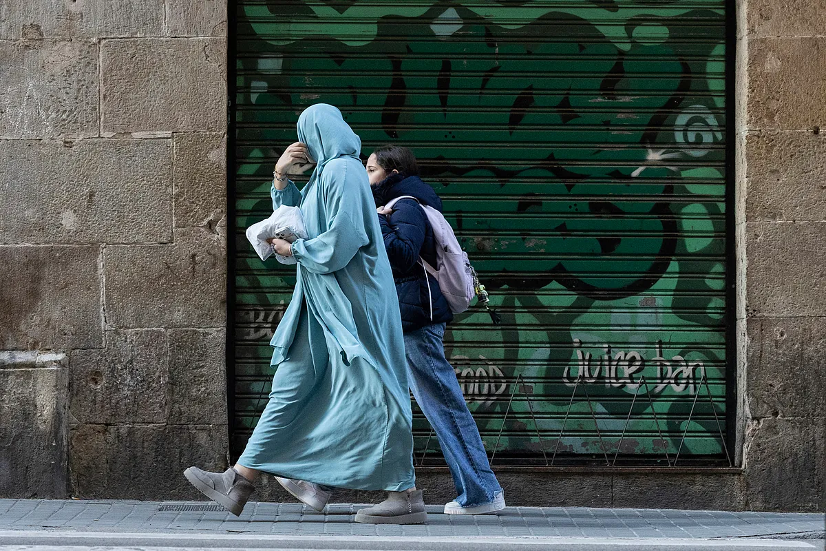 La regulación del velo integral decae en el Congreso y Sumar fracasa en su intento de plantear un cambio de cromos con Junts