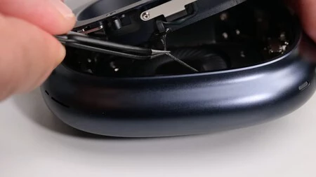 Abriendo Airpods Max 2