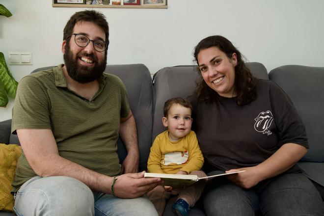 Laura, madre de un niño con hemofilia: «Hasta los 34 años no supe que era portadora, aunque siempre tuve sangrados muy abundantes»