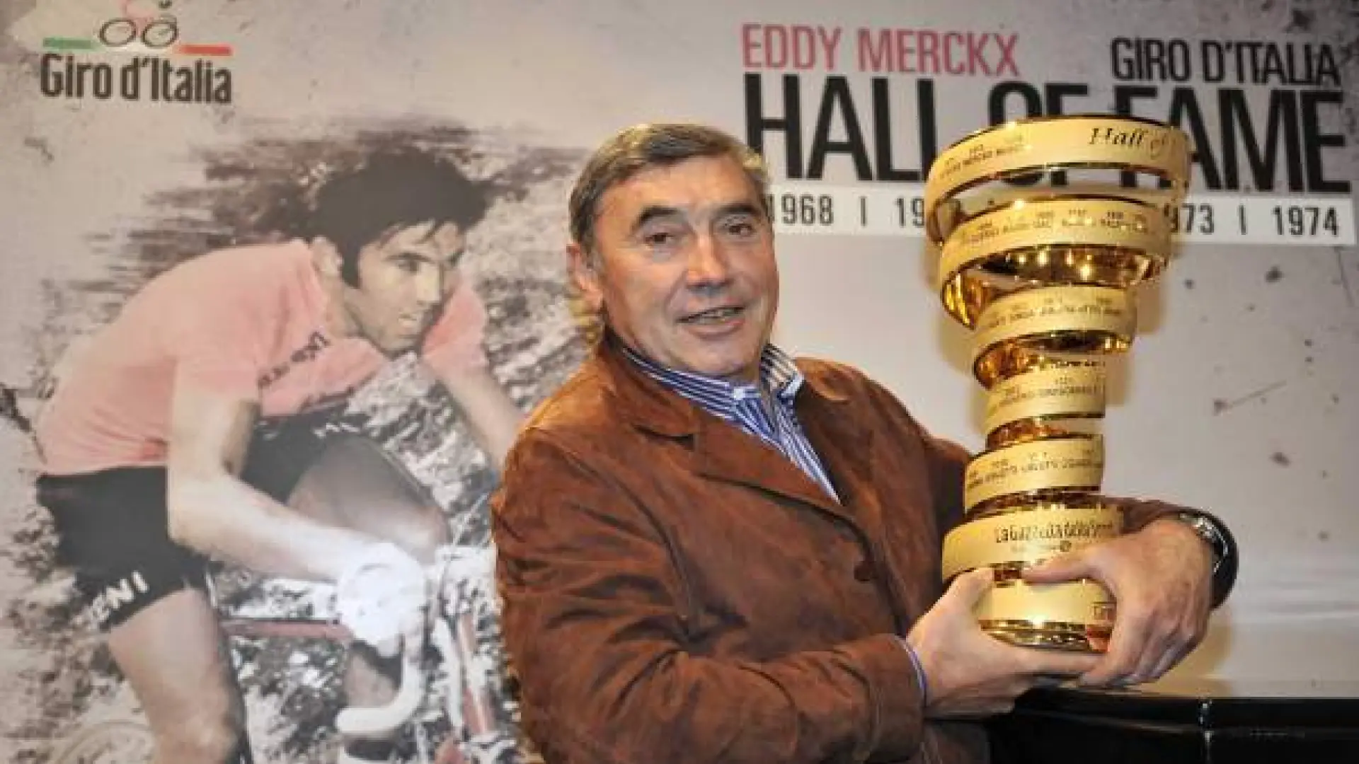 Eddy Merckx, leyenda del ciclismo de 80 años, ingresado por una infección: «No encuentran el origen»