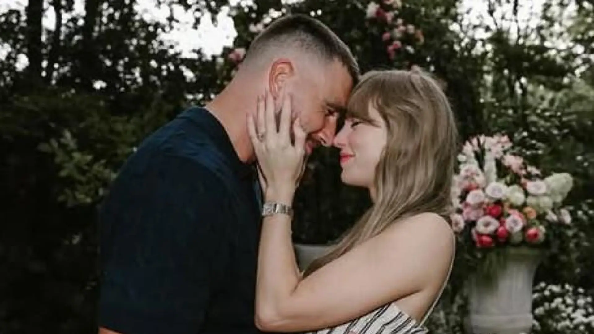 Revelan la fecha y el lugar de la boda de Taylor Swift y Travis Kelce: «Todo quedará grabado»