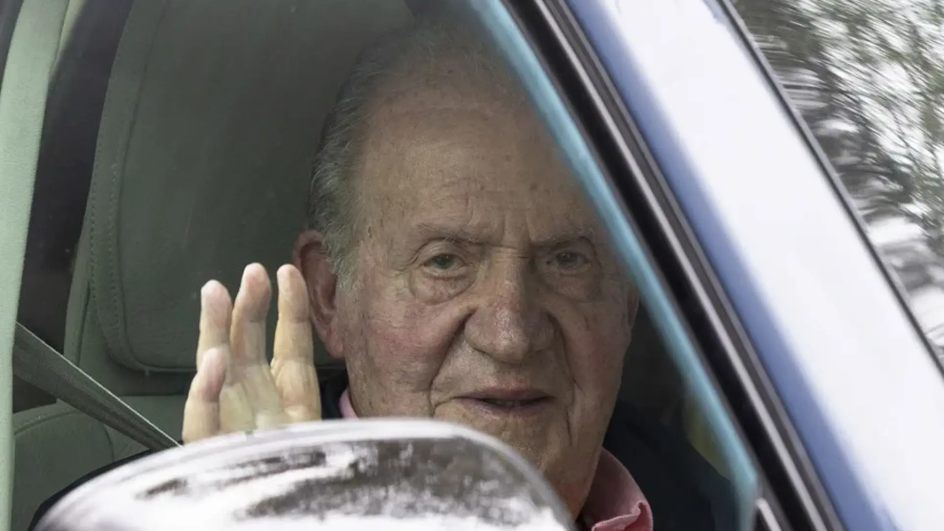 El Rey Juan Carlos regresa a España por Semana Santa para ir a la corrida de toros del Domingo de Resurrección en Sevilla