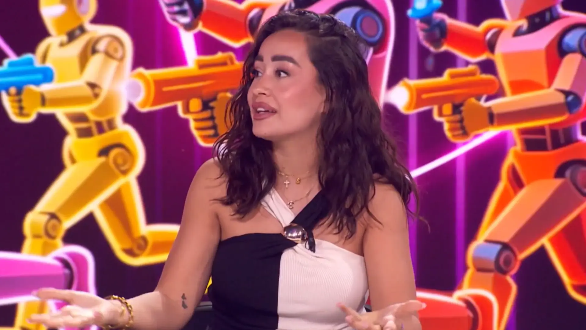 Marina Rivers estalla contra los usuarios que publican fotos de ella desnuda hechas con IA: «Mi padre lo pasa muy mal cuando lo ve»