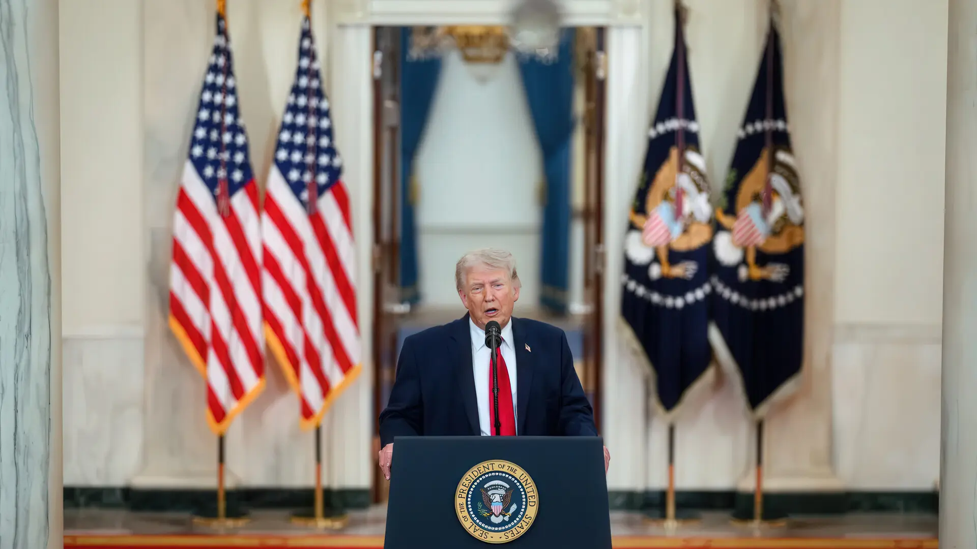 Trump augura una «Edad de Oro» en Oriente Próximo tras alcanzar un alto el fuego con Irán: «Se ganará mucho dinero»