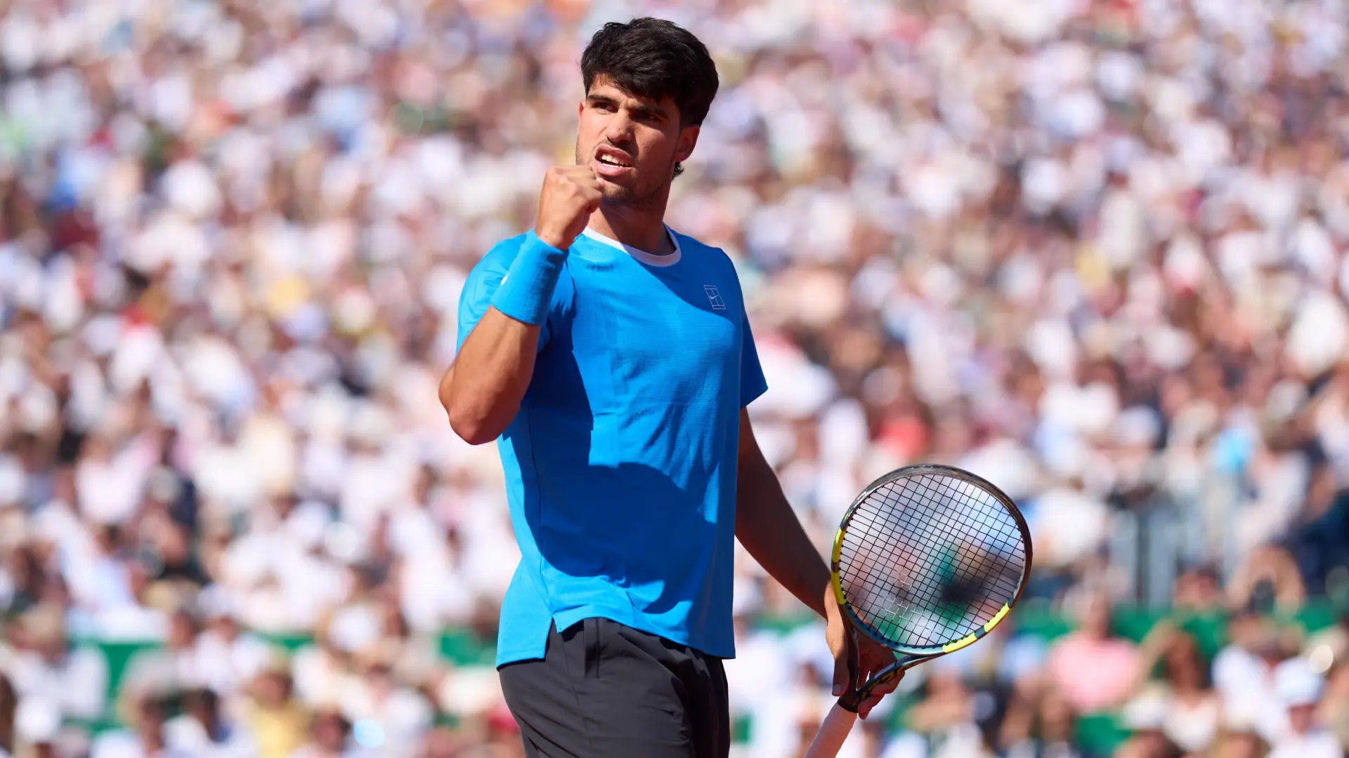 Sufrida victoria de Carlos Alcaraz ante Etcheverry para meterse en cuartos de Montecarlo