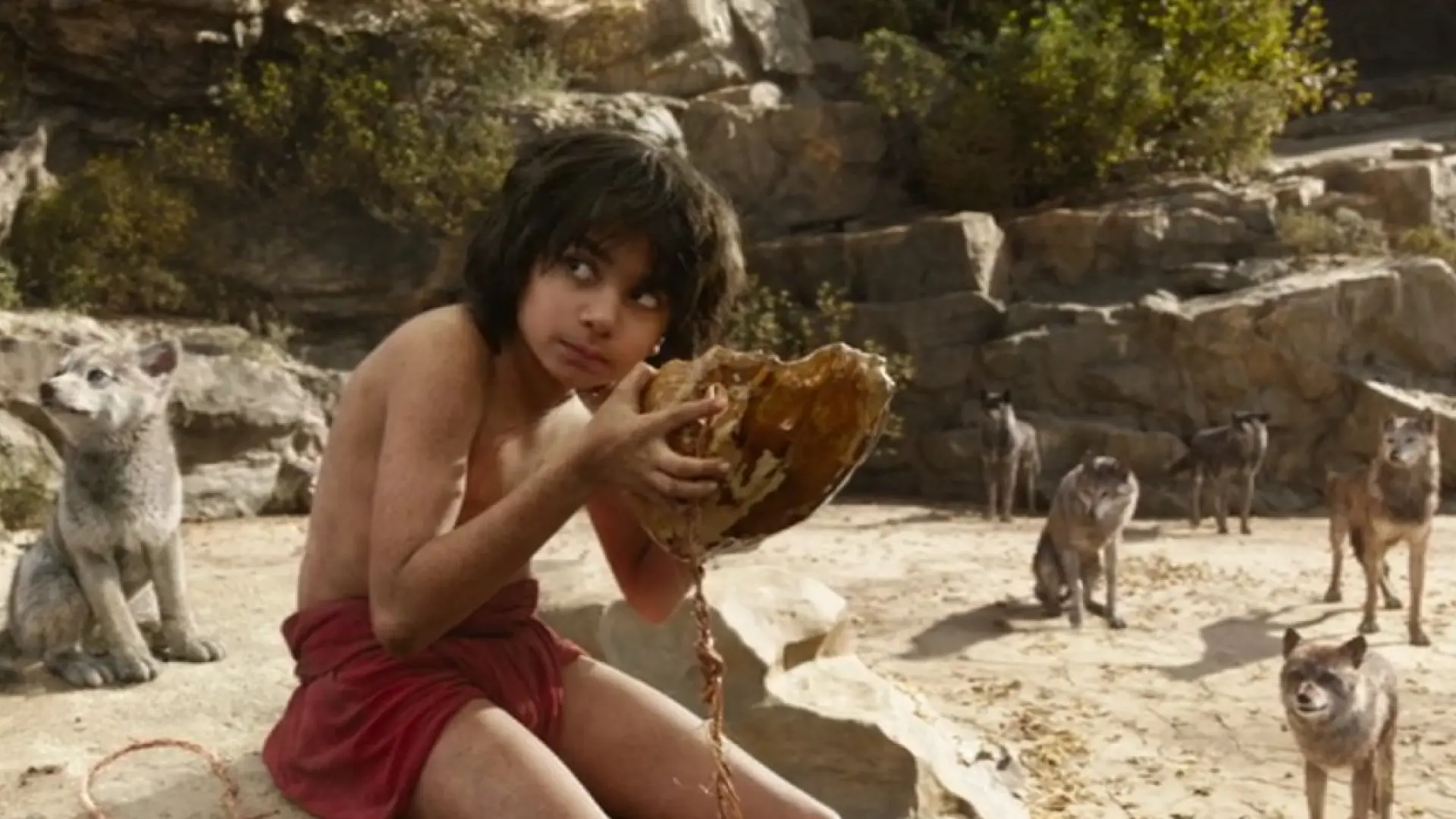 Así es hoy Neel Sethi, el actor que interpretó a Mowgli, 10 años después de 'El libro de la selva'