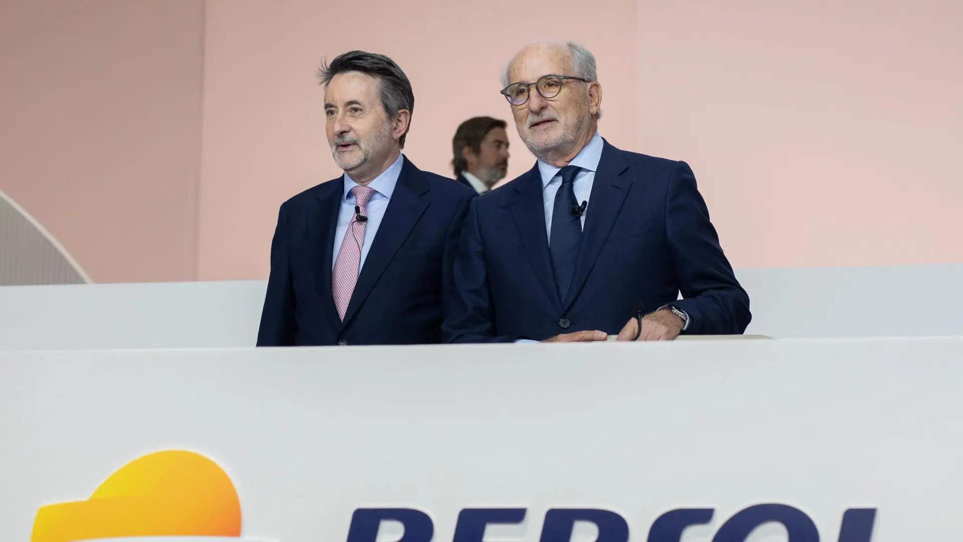 Repsol recupera el control de sus operaciones en Venezuela y elevará la producción en un 50%