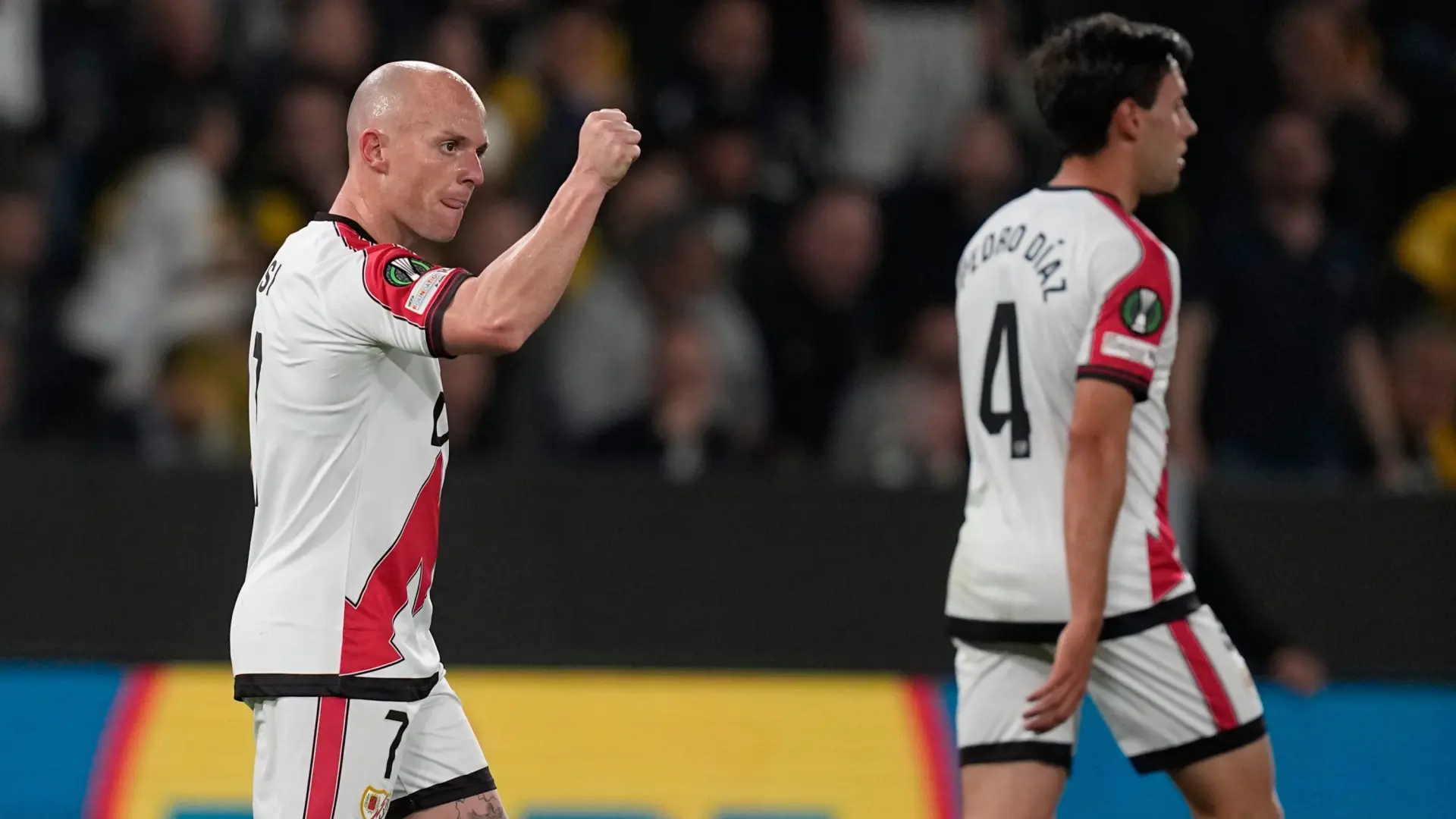 Noche histórica del Rayo Vallecano, que se mete en semifinales de la Conference League