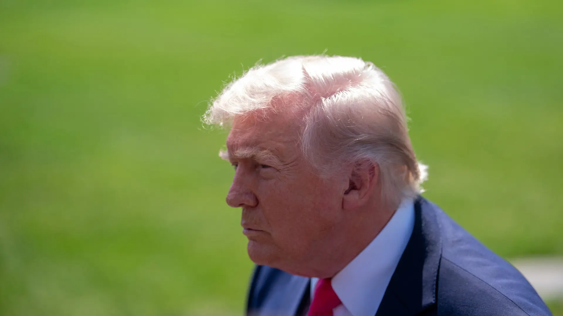 Trump afirma que prohíbe a Israel bombardear el Líbano: «¡Basta significa basta!»