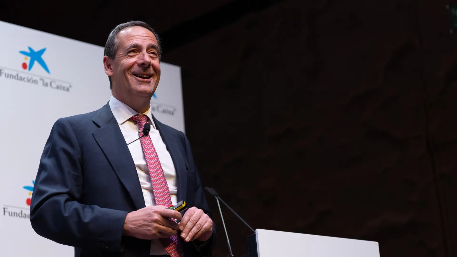 Gortázar (CaixaBank) advierte de que el problema de acceso a la vivienda «no es pequeño»