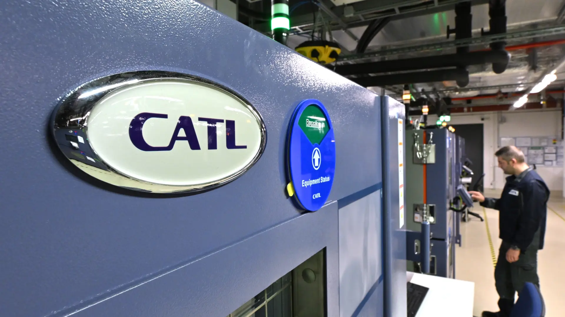 CATL priorizará «proveedores, empleados y contratistas españoles» para desarrollar su gigafactoría de Zaragoza