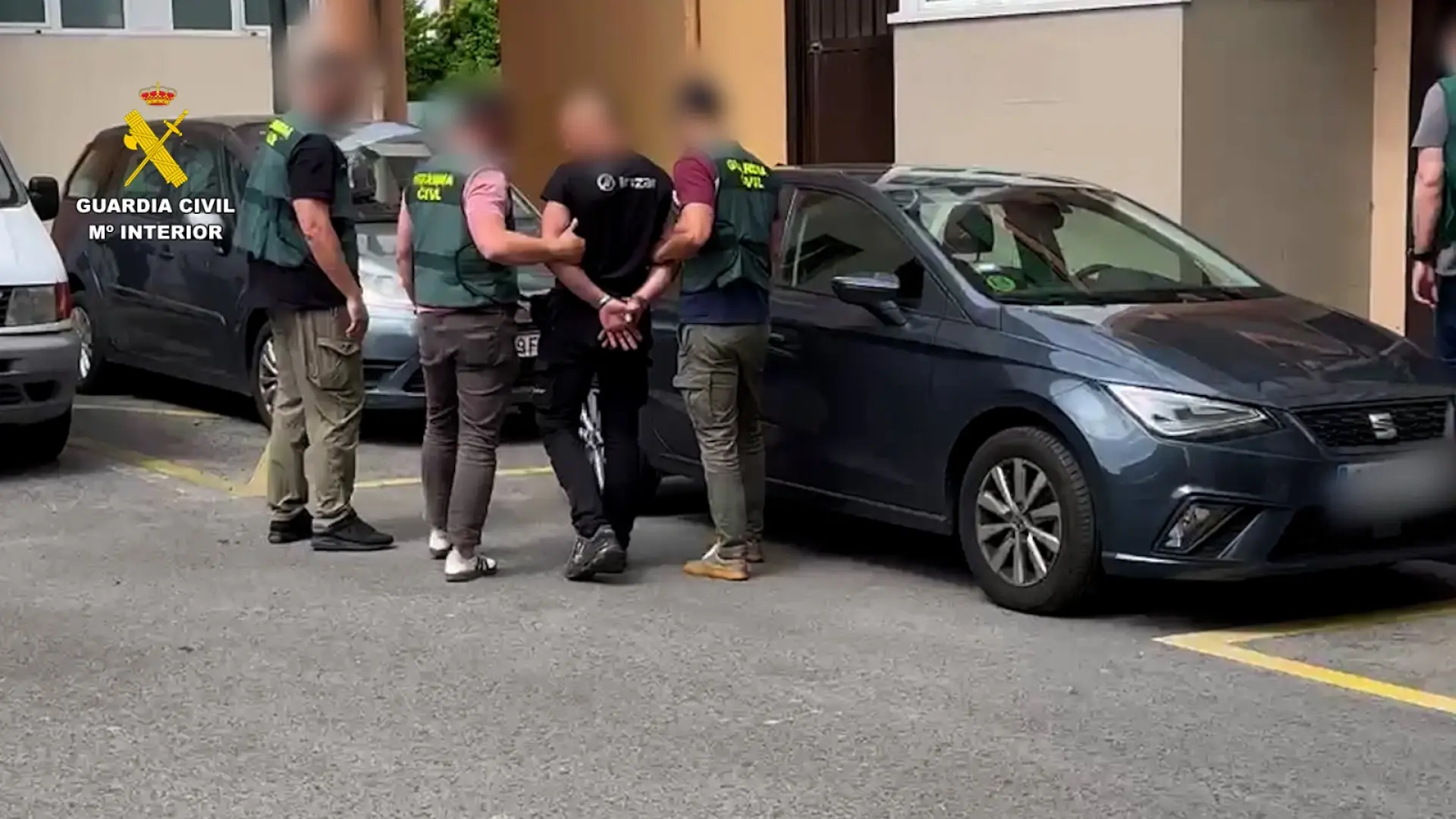 Detenido un conductor de la Real Sociedad que acosó en la carretera a un vehículo con la bandera del Atlético de Madrid tras la Copa