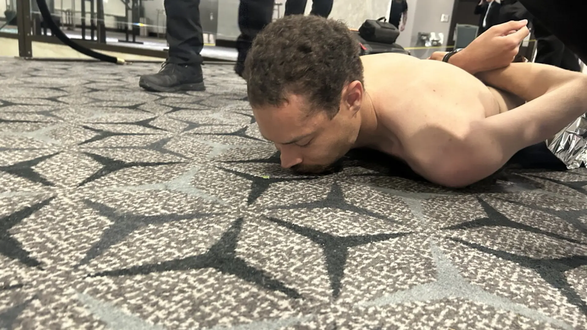 Quién es Cole Allen, autor del tiroteo de la cena de corresponsales de Trump: profesor, 'lobo solitario' y alojado en el hotel del evento