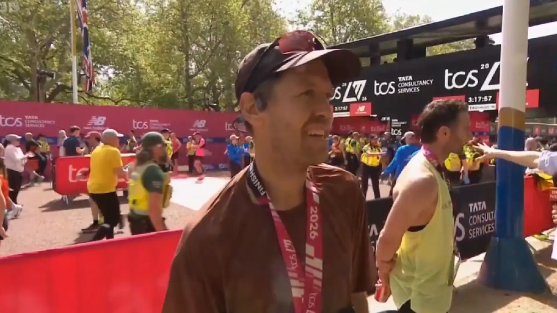 Sebastian Vettel, leyenda de la F1, completa el maratón de Londres en menos de tres horas: «Lo conseguí, estoy muy feliz»