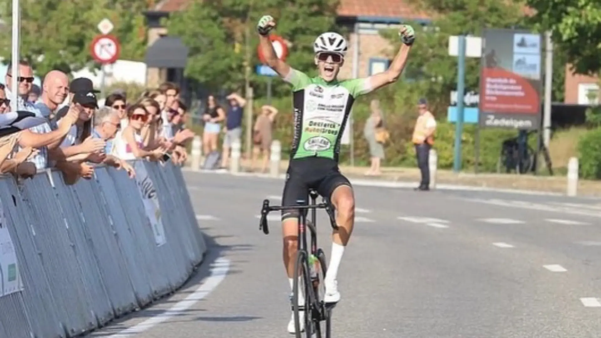 Muere a los 21 años el ciclista Milan Bral tras ser atropellado en un entrenamiento