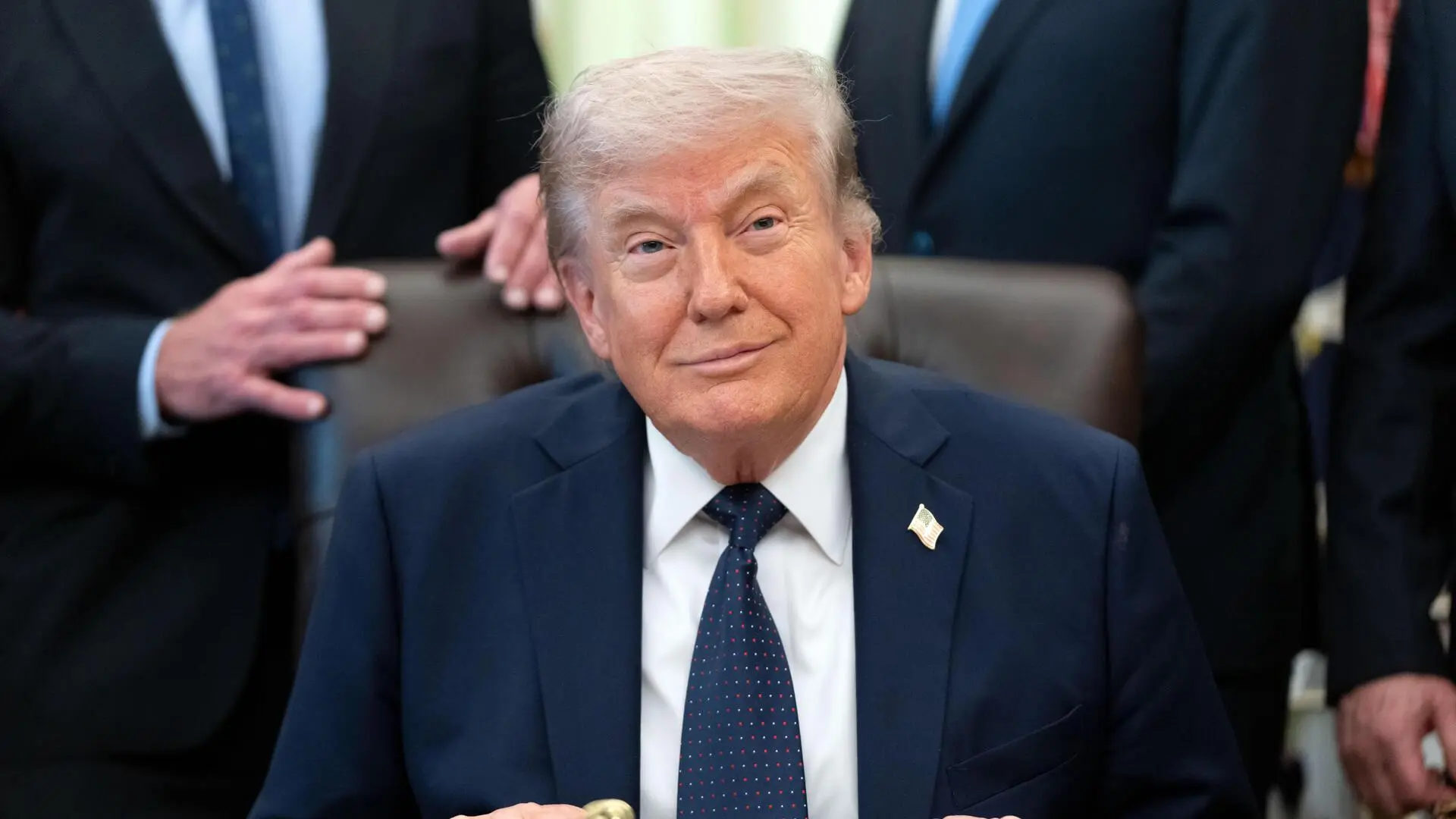 Guerra en Irán, en directo | Trump asegura que Irán pide abrir el estrecho de Ormuz «lo antes posible» ante su «estado de colapso»