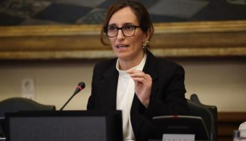 Sanidad suspende la reunión con el Comité de Huelga y las comunidades tras el «incumplimiento» de una de las partes