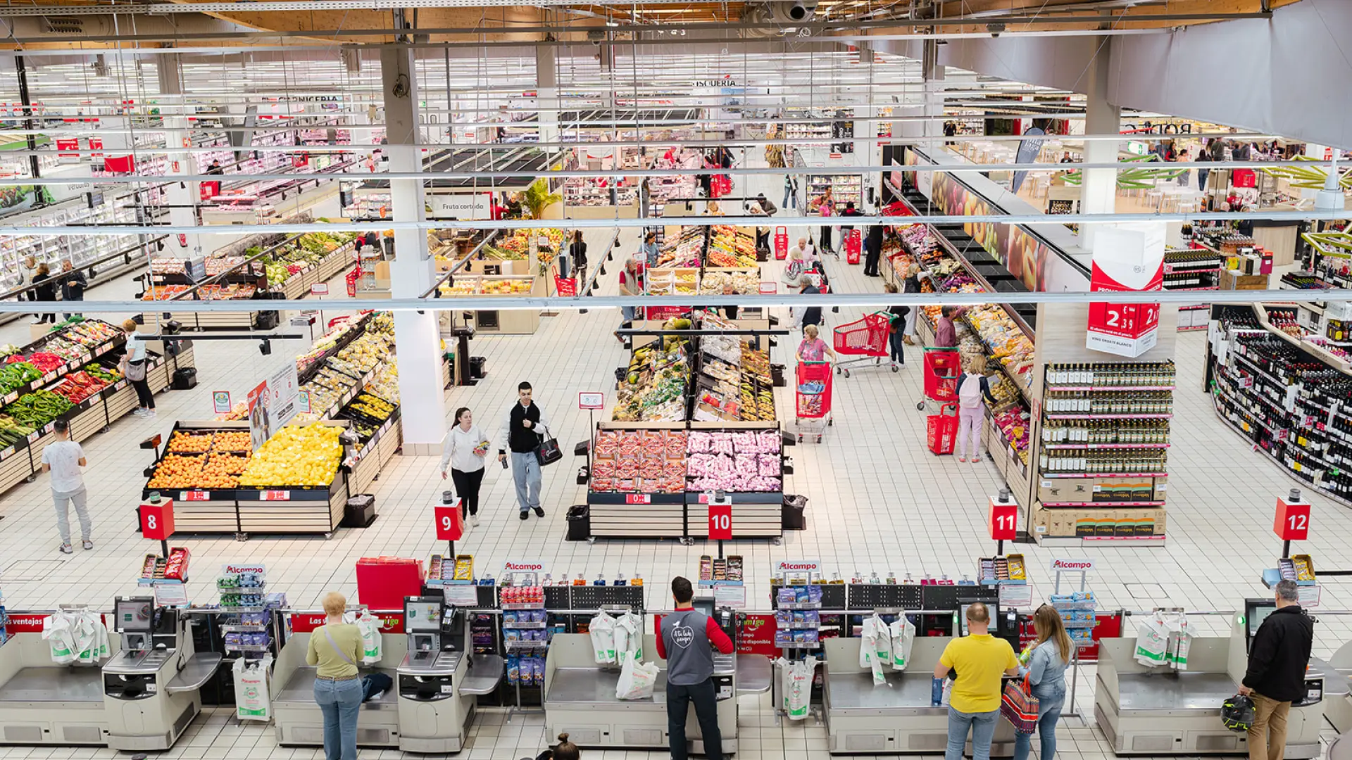 La 'factura' de las bajas laborales en la distribución alimentaria se dispara hasta los 1.180 millones