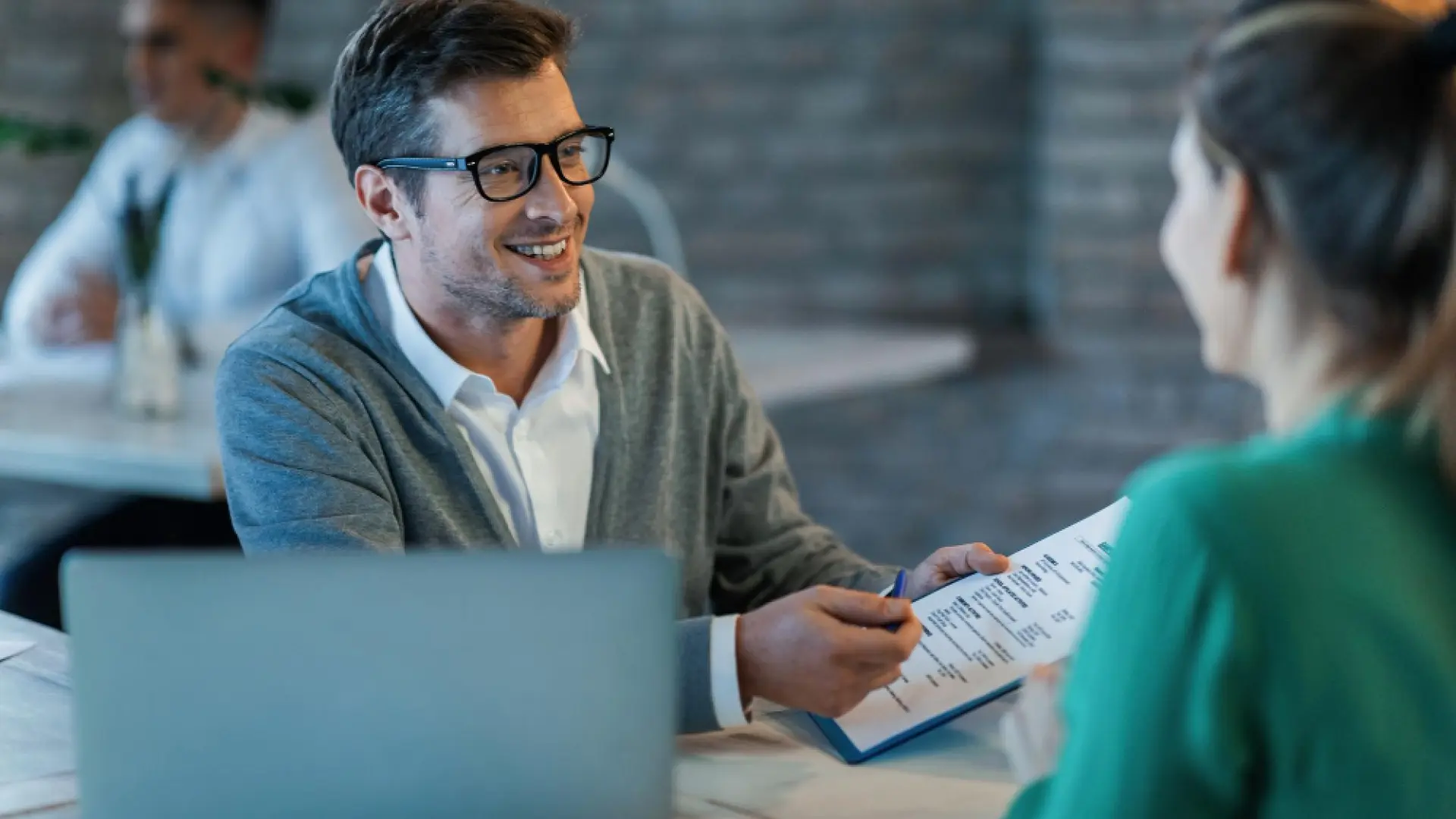 Los 5 tipos de deudas que debes evitar a toda costa si no quieres arruinar tu economía