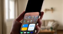 Que el iPhone baje su pantalla tiene sentido. El problema es que lo usamos sin querer y así se puede desactivar