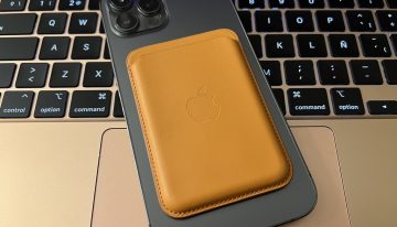 La cartera MagSafe de Apple marca nuevo mínimo histórico: ideal para no dejarte más la tarjeta o el DNI en casa