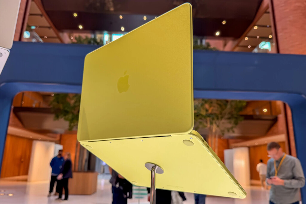 Si compras este MacBook Neo no te llevas un descuento, pero sí unos AirPods 4 totalmente gratis 