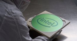 Apple e Intel preparan un acuerdo histórico para fabricar los futuros procesadores del iPhone y el Mac, según el WSJ