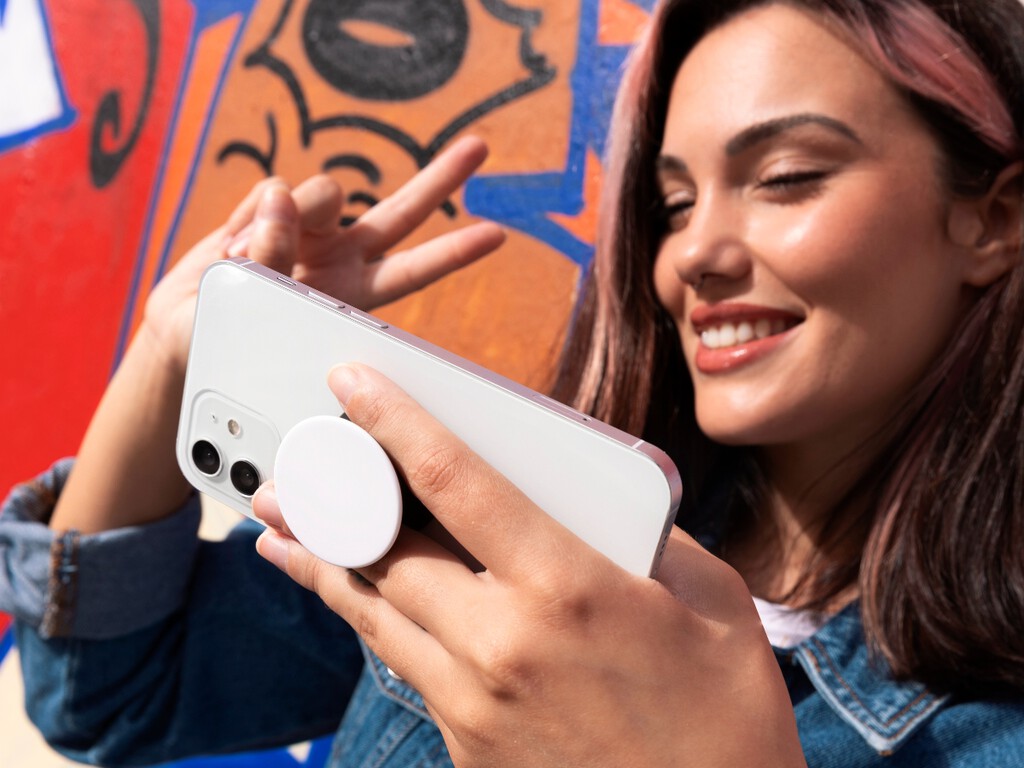 La mitad de los jóvenes de la Generación Z en España lo dejó claro: quieren un iPhone, y no es solo por presumir de manzana