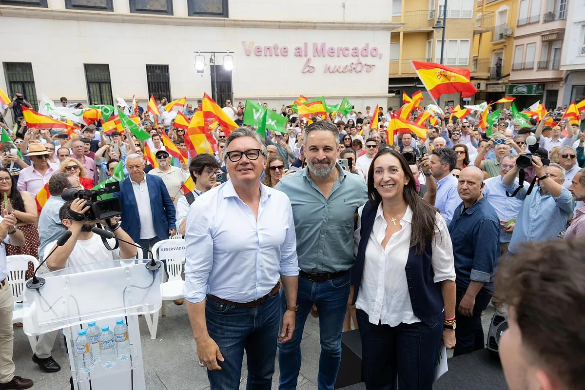 Vox se vuelve tímido en Andalucía para no acentuar su crisis: «No digan que vamos a reventar mayorías absolutas»