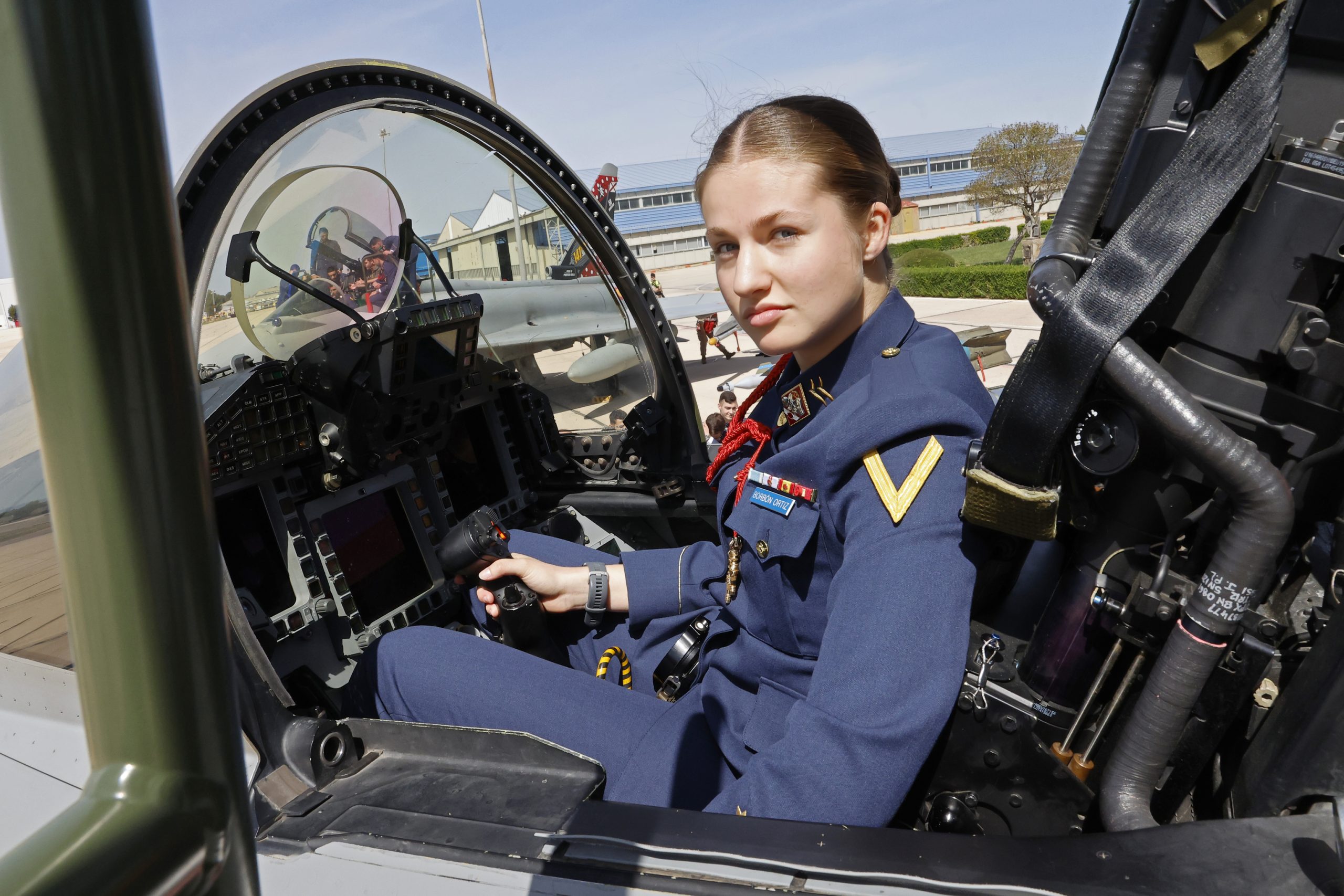 La Princesa de asturias durante su visita a la Base Aérea de Los Llanos