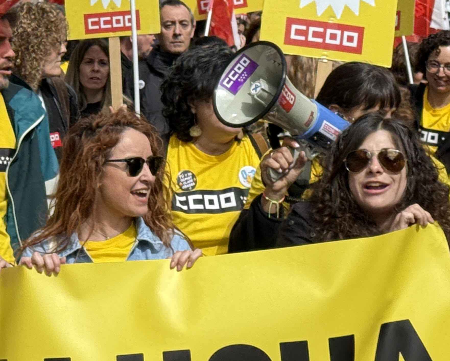 Judith Tébar encabezando la protesta