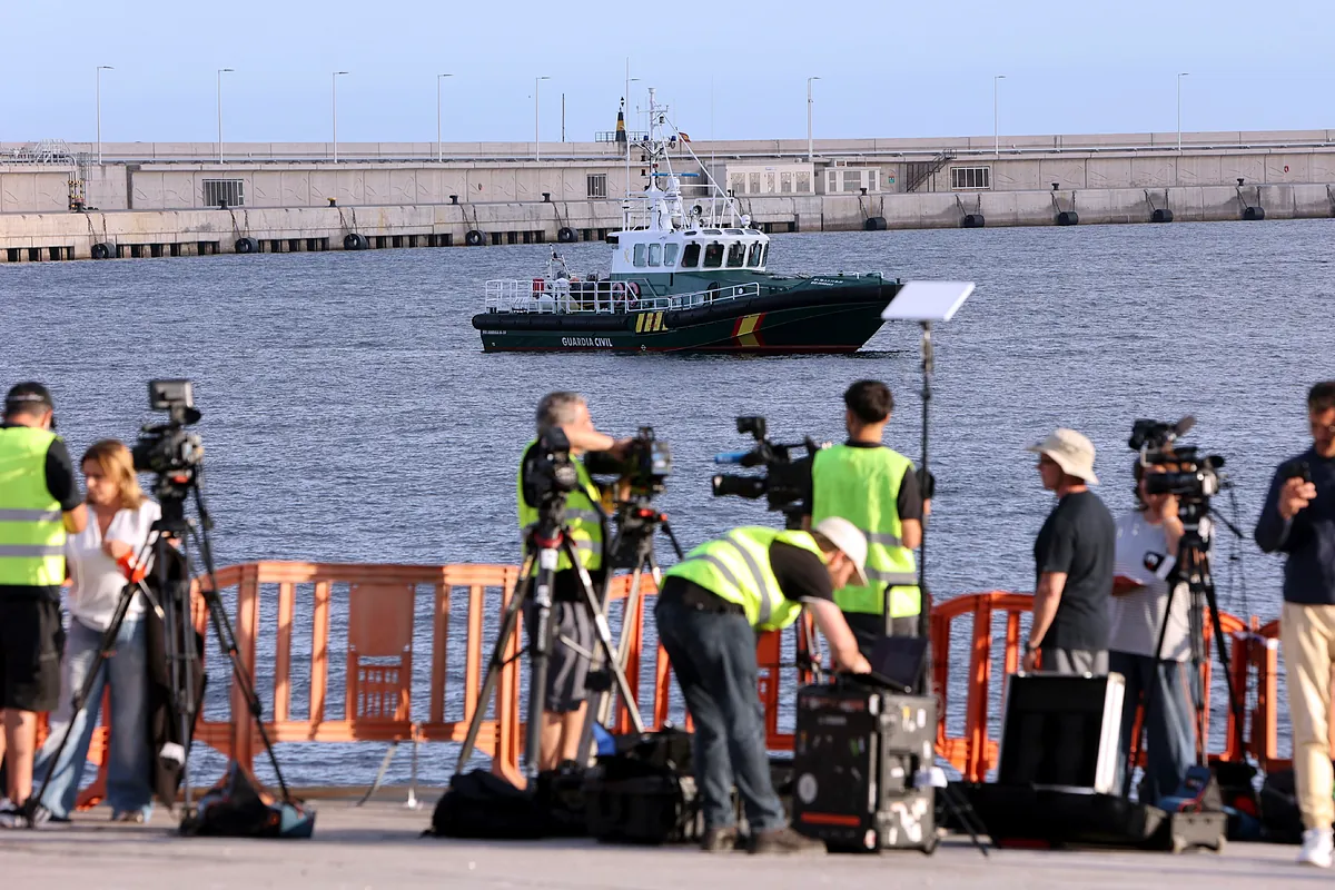Descenso y evacuación exprés del MV Hondius ante el miedo mundial a otra pandemia: «Es un dispositivo inédito pero se hará con las mayores garantías de seguridad»