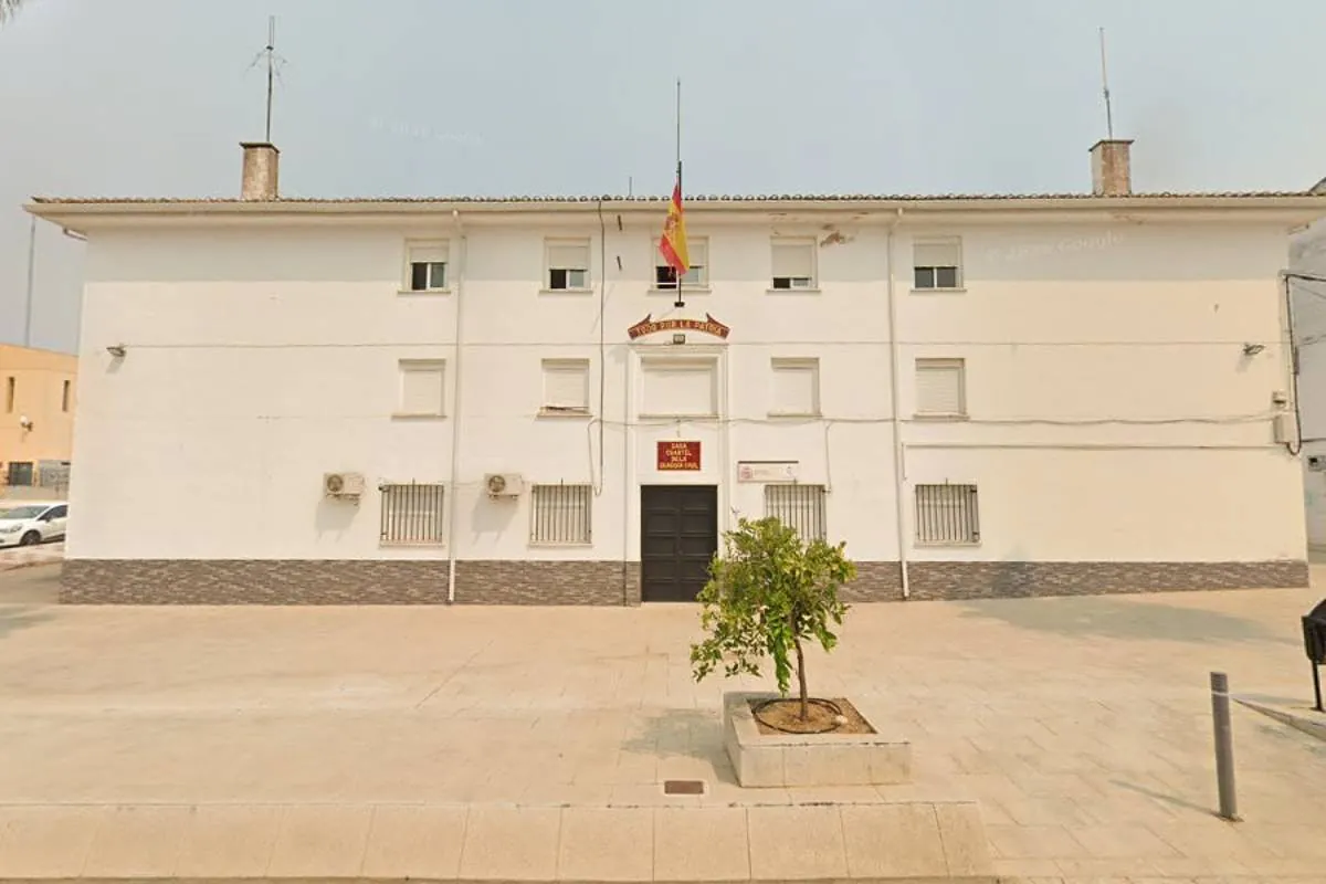 Una madre denuncia que  un hombre intentó engañar a su hija con chucherías para llevársela en una furgoneta en Arroyo de San Serván (Badajoz)
