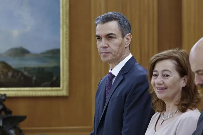 Moncloa cree en la «inocencia» de Zapatero y Sánchez envía un mensaje a los miembros de la dirección del PSOE pidiendo defender su legado