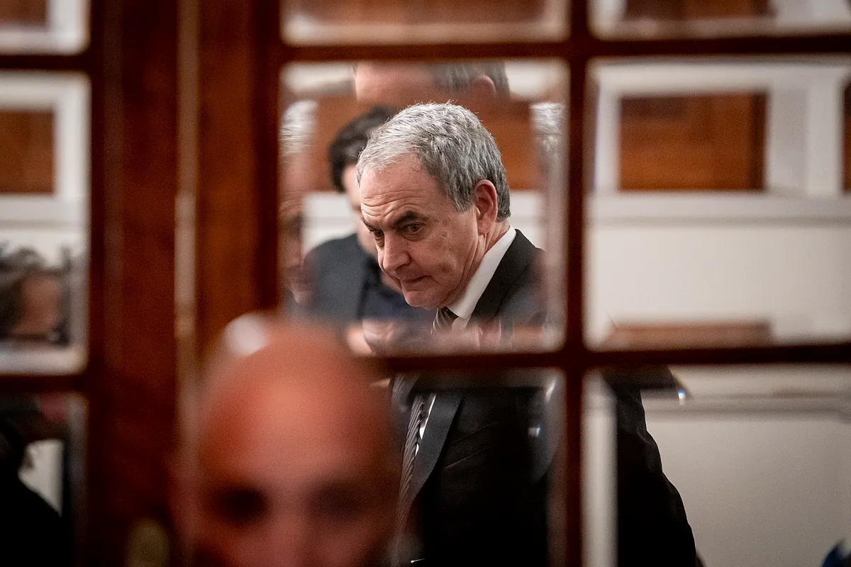 El plan de Zapatero en Dubái: cobrar en una sociedad opaca en Emiratos de clientes chinos y eludir los controles de EEUU
